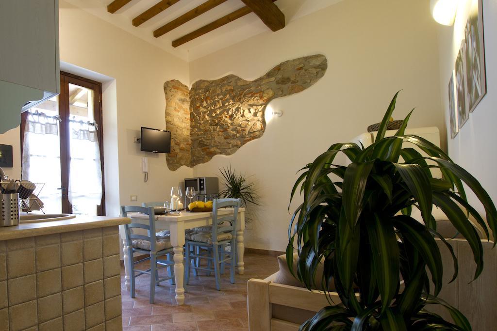 Il Bottaccio Casa Di Campagna Venturina Terme Chambre photo